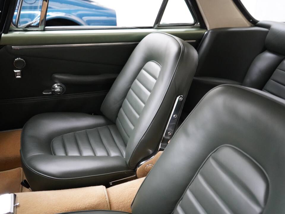 Bild 8/15 von Maserati 3500 GT Touring (1961)