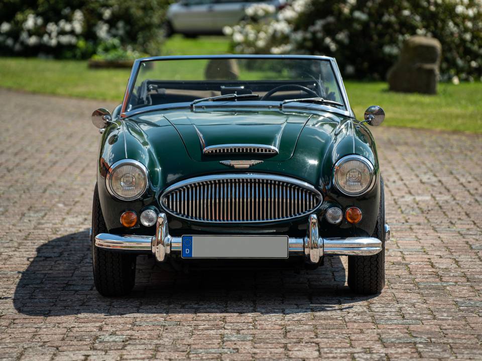 Imagen 8/44 de Austin-Healey 3000 Mk III (BJ8) (1966)