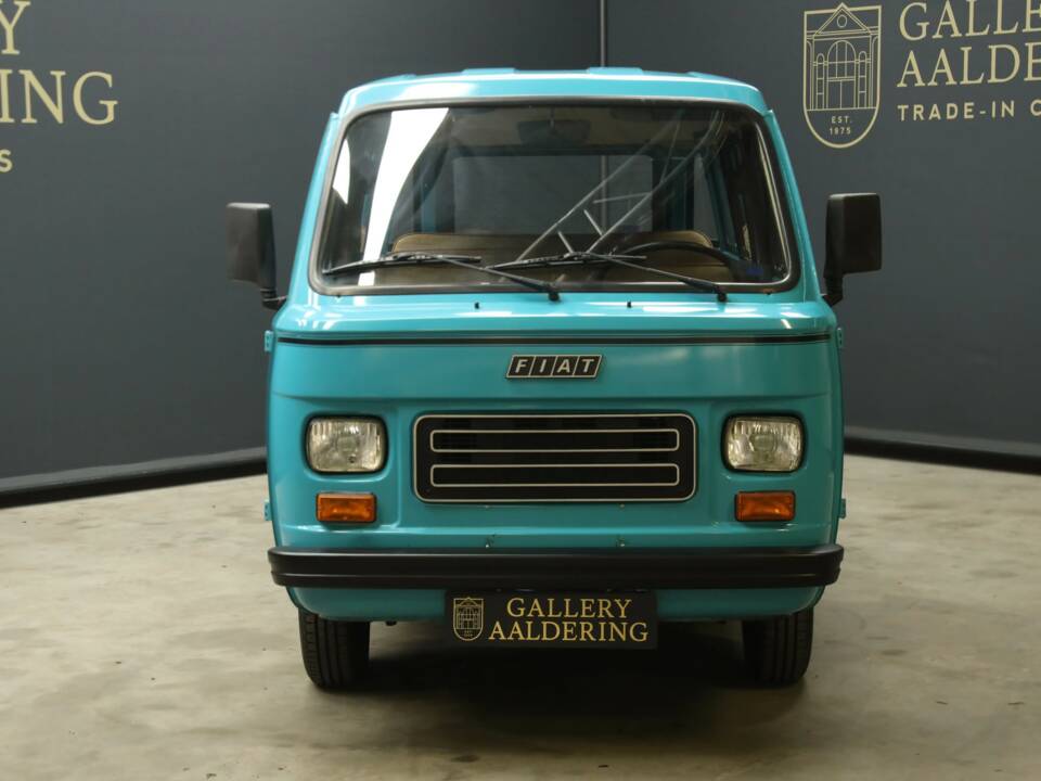 Image 5/50 of FIAT 900E (1980)