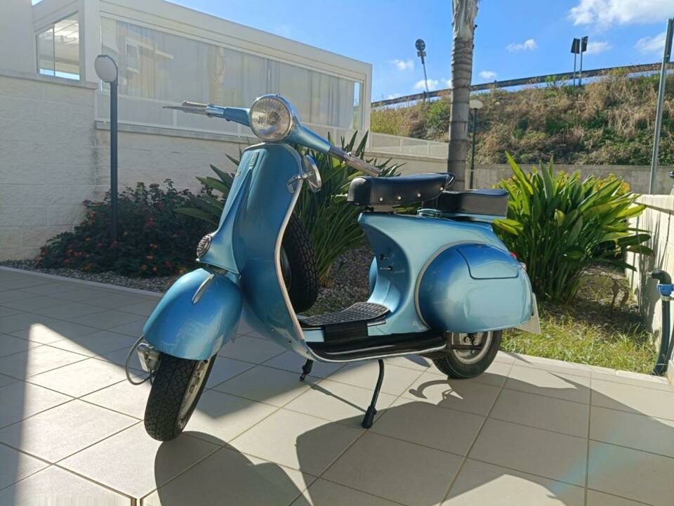 Immagine 27/50 di Piaggio Vespa 150 (1959)