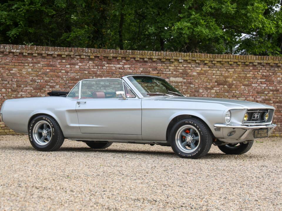 Image 33/50 of Ford Mustang GT (1968)