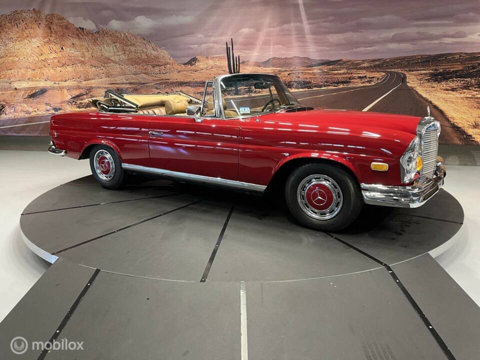 Image 4/40 of Mercedes-Benz 280 SE (1969)