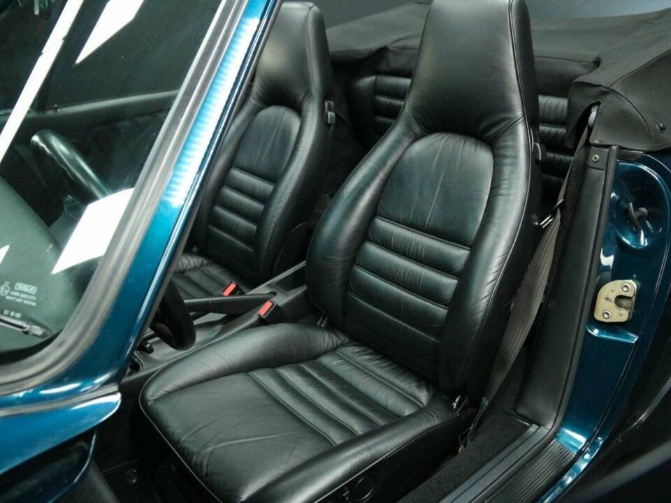 Image 10/30 of Porsche 911 Carrera 2 (WTL) (1993)