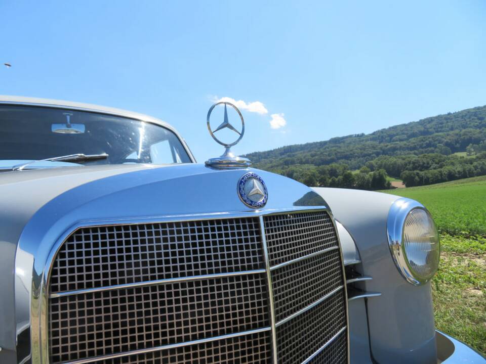 Image 16/19 of Mercedes-Benz 180 b (1960)