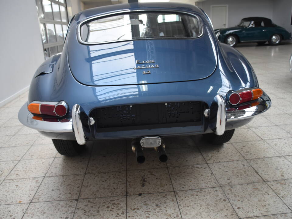 Bild 6/23 von Jaguar E-Type 4.2 (1967)