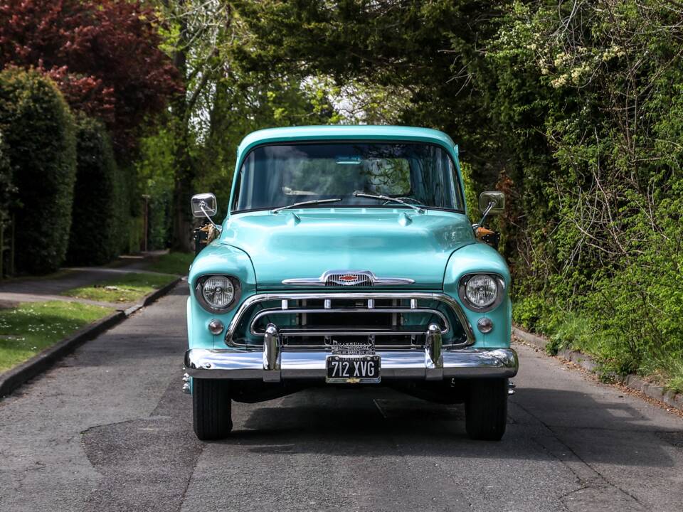 Bild 5/34 von Chevrolet 3100 ½-ton (1957)
