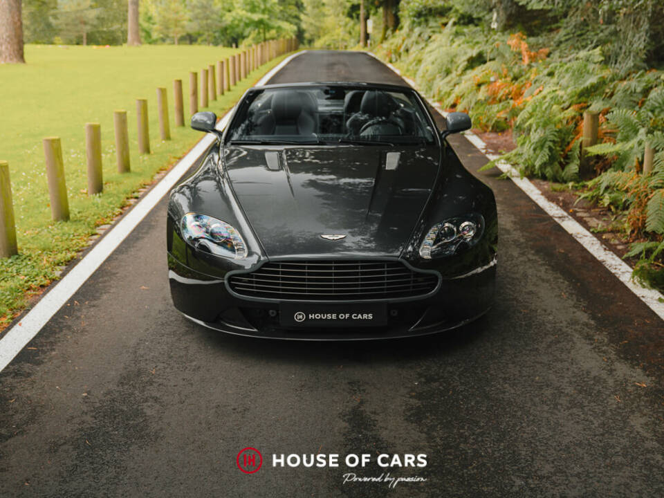 Immagine 3/47 di Aston Martin V8 Vantage S SP10 (2015)