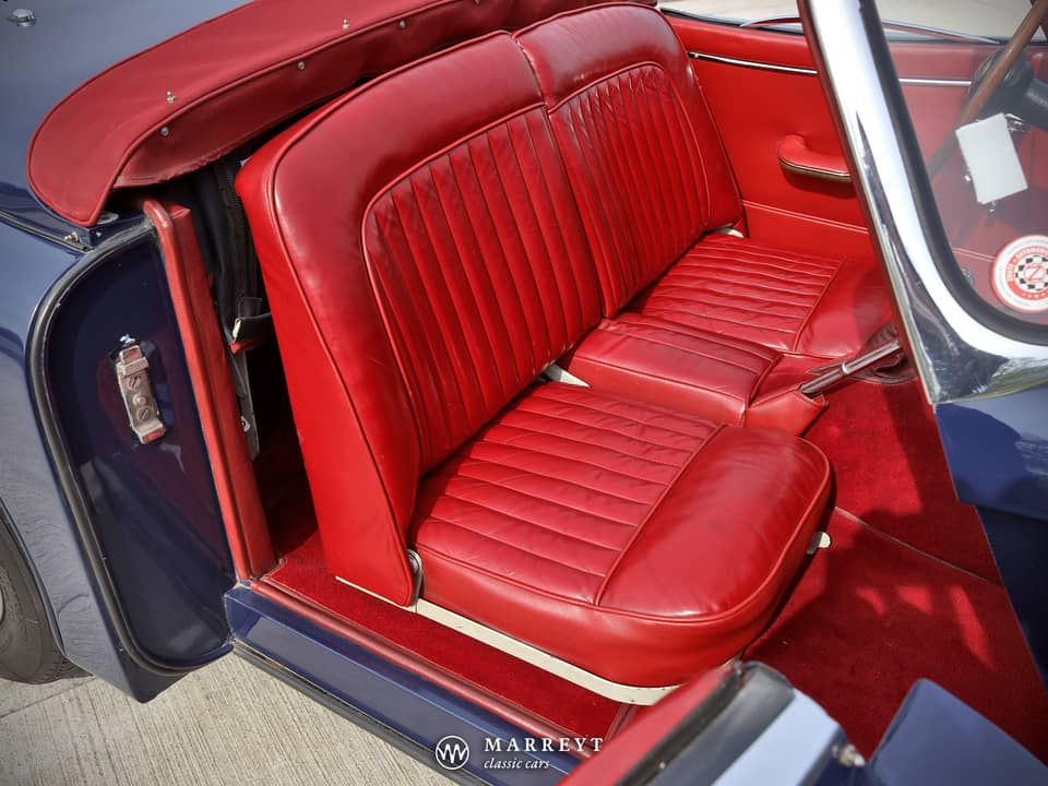Image 34/78 of Jaguar XK 150 3.4 S OTS (1958)