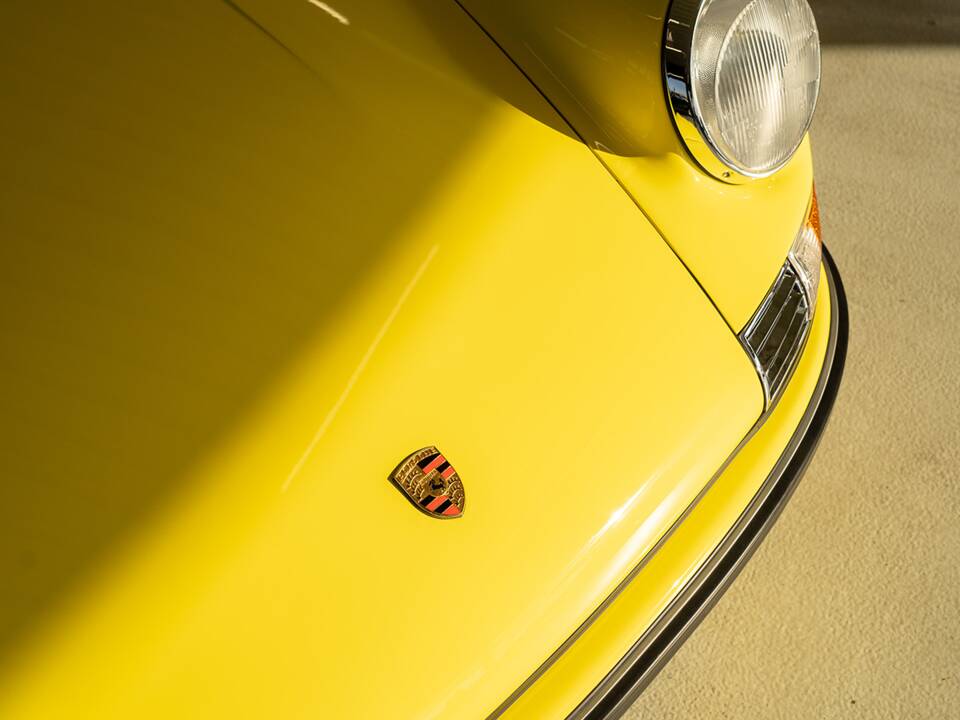 Image 17/50 de Porsche 911 2.4 T &quot;Oilflap&quot; (1972)