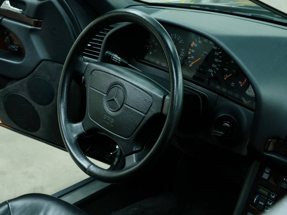 Bild 31/50 von Mercedes-Benz S 350 Turbodiesel (1994)