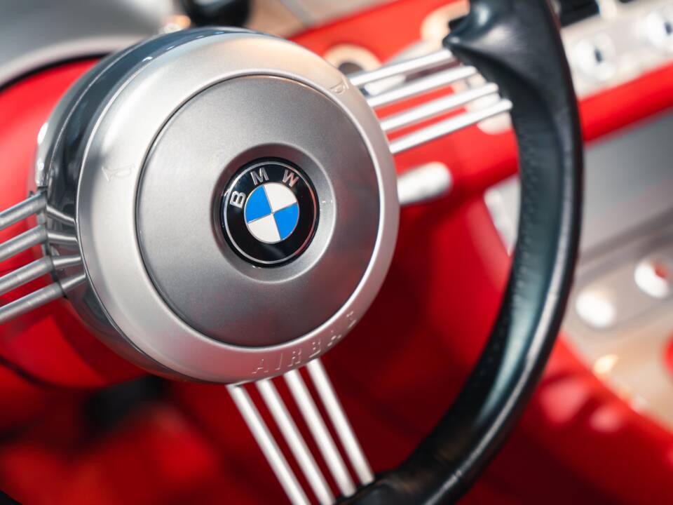 Image 29/41 of BMW Z8 (2002)