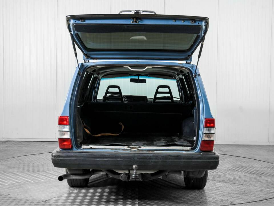 Bild 39/50 von Volvo 245 (1980)