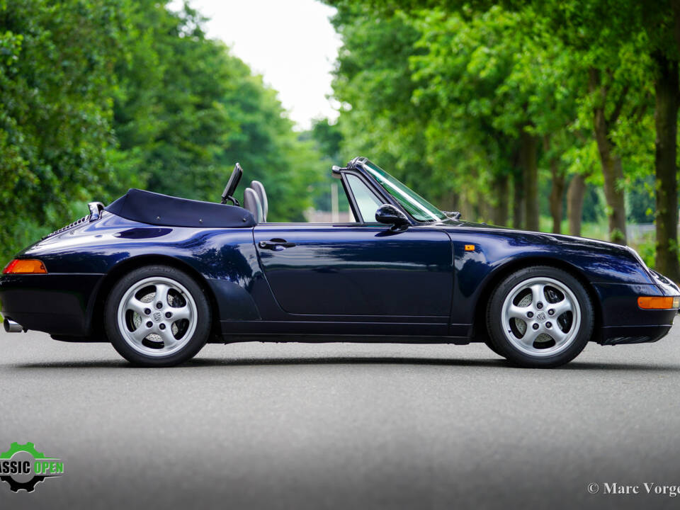 Image 23/60 de Porsche 911 Carrera (1994)