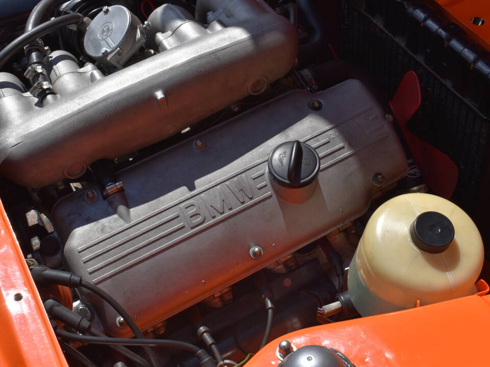 Image 43/52 of BMW 2002 tii (1975)