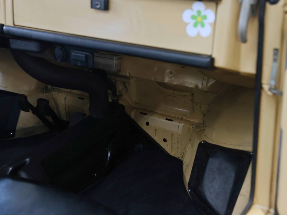 Image 39/47 of Volkswagen Thing 1500 (1981)