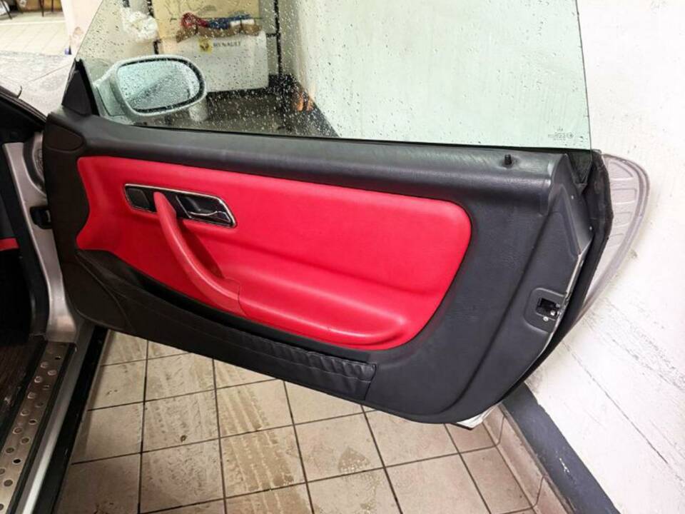 Bild 15/19 von Mercedes-Benz SLK 200 Kompressor (1997)