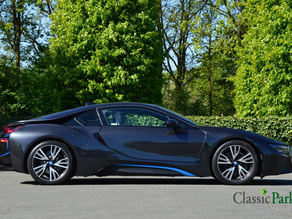 Afbeelding 6/50 van BMW i8 Coupé (2015)