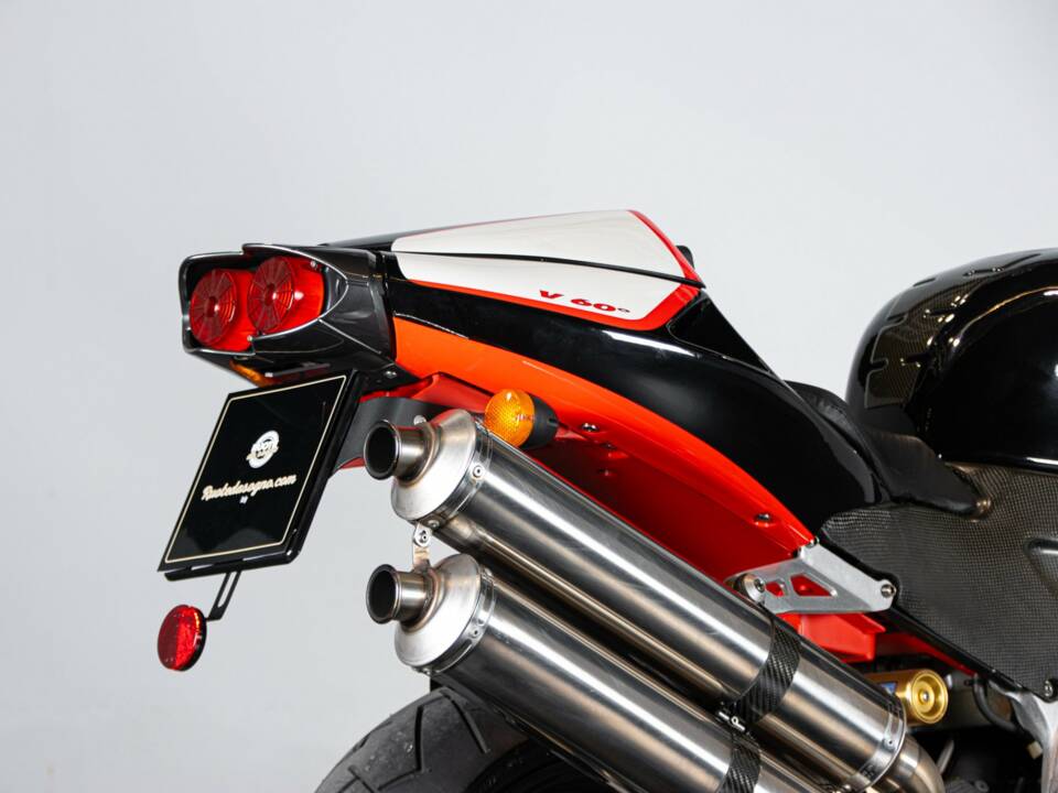 Bild 14/50 von Aprilia RSV 1000 V60 (1999)