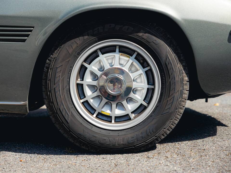 Image 18/46 of Maserati Ghibli SS (1972)