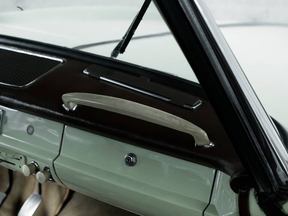 Bild 42/50 von BMW 503 (1959)