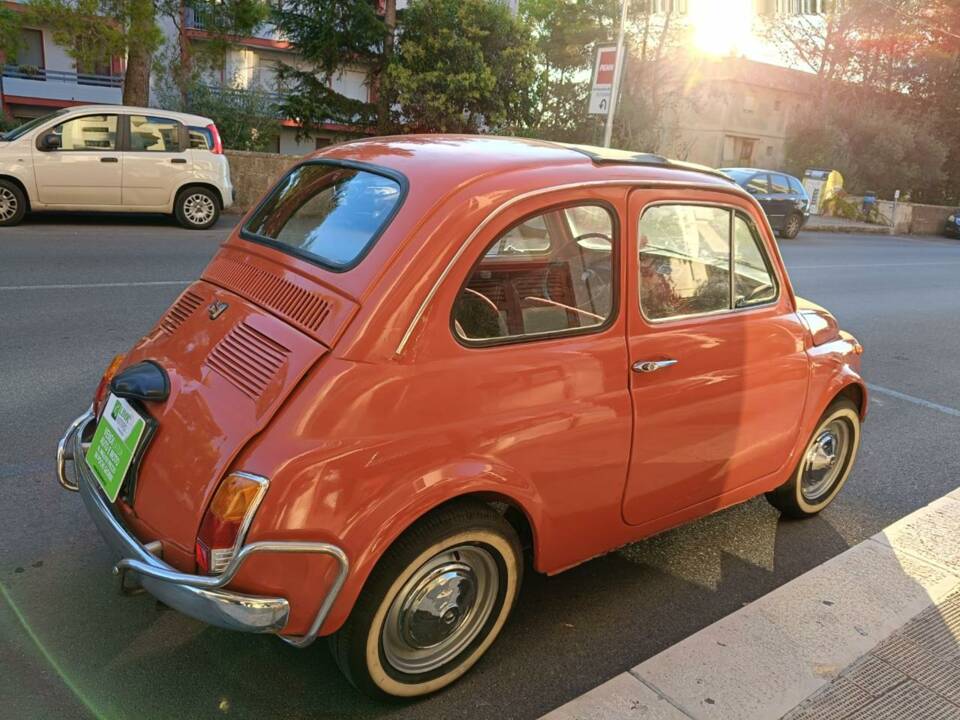 Image 4/50 of FIAT 500 L (1971)