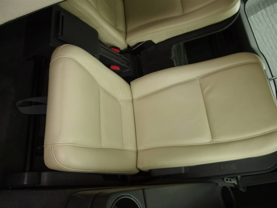 Bild 51/97 von Volvo XC90 V8 (2005)