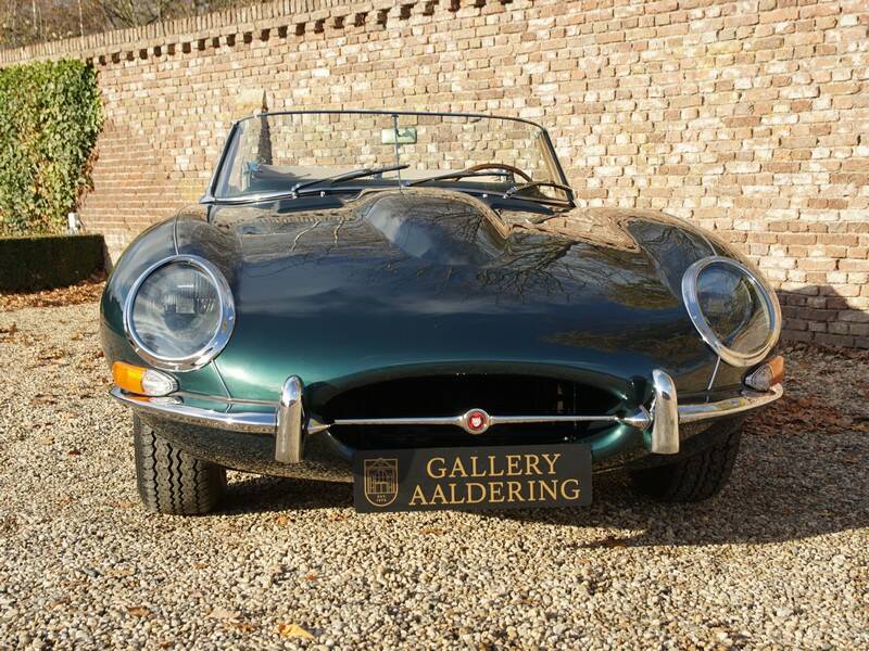Image 6/50 de Jaguar Type E 4.2 (1967)