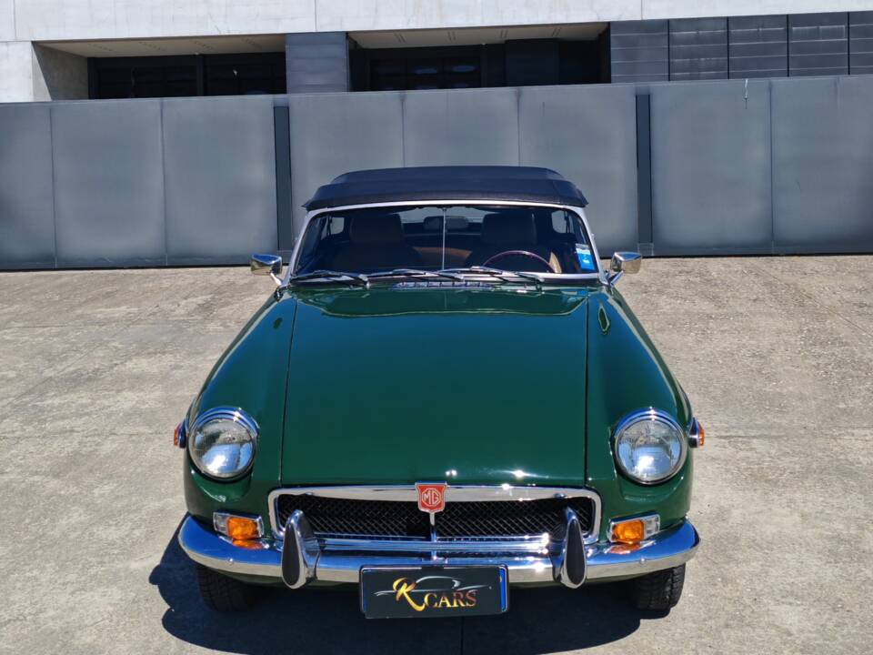 Immagine 2/37 di MG MGB (1972)