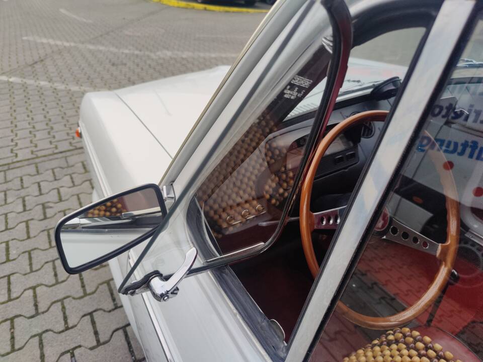 Immagine 54/69 di FIAT 850 Speciale (1969)