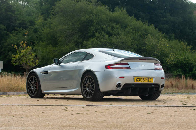 Bild 23/50 von Aston Martin V8 Vantage (2006)