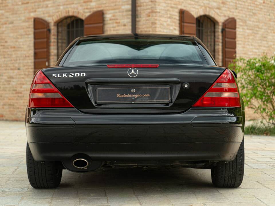 Afbeelding 12/50 van Mercedes-Benz SLK 200 (1998)