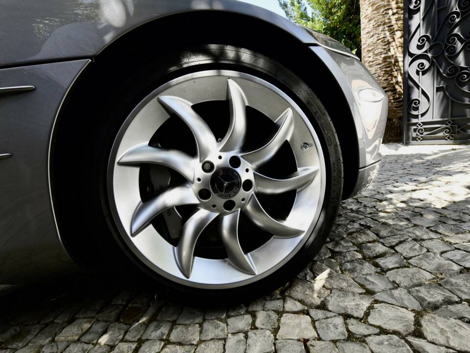 Afbeelding 46/50 van Mercedes-Benz SLR McLaren (2009)