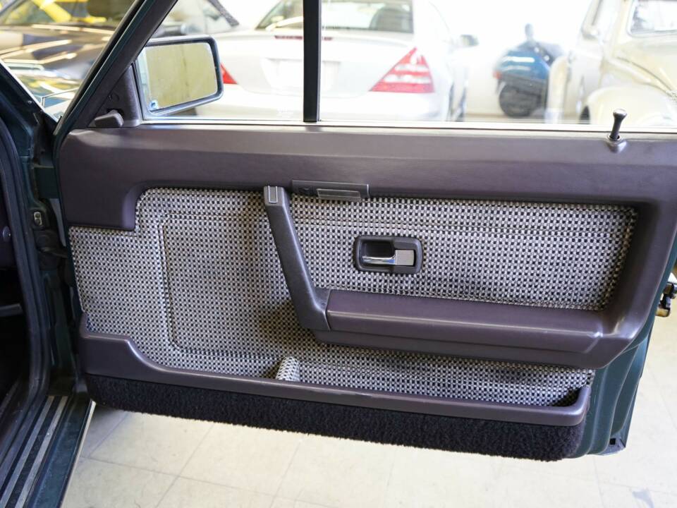 Immagine 21/39 di Audi 200 5T (1982)