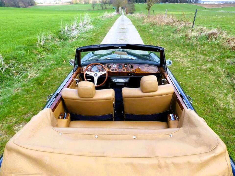 Rolls-Royce Silver Shadow DHC (Mulliner Park Ward) 1967