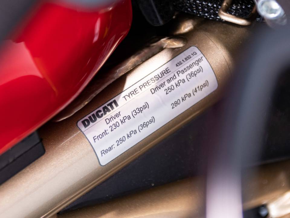 Afbeelding 40/50 van Ducati DUMMY (2019)