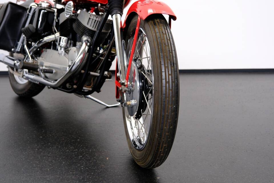 Immagine 14/72 di Harley-Davidson Model KH (1956)