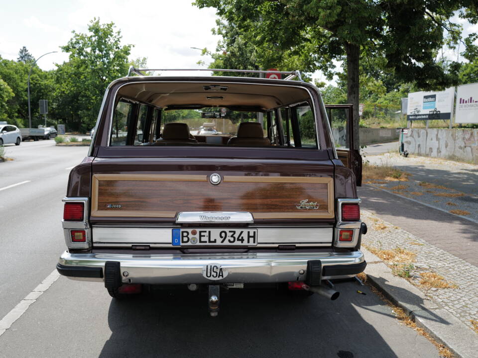 Image 86/96 of Jeep Wagoneer Limited (1982)