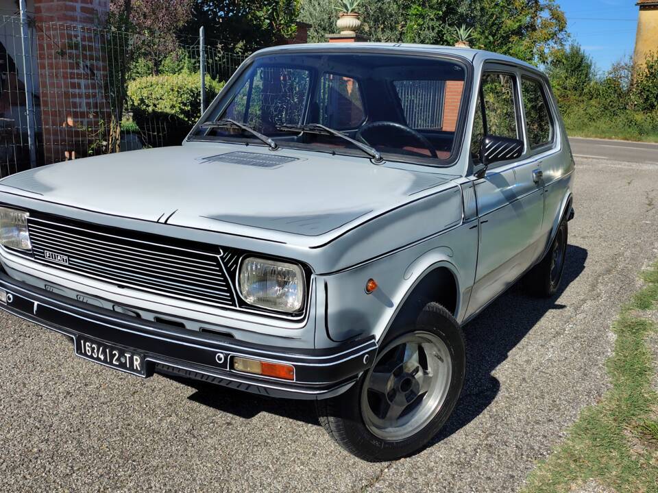 Immagine 7/9 di FIAT 127 (1981)