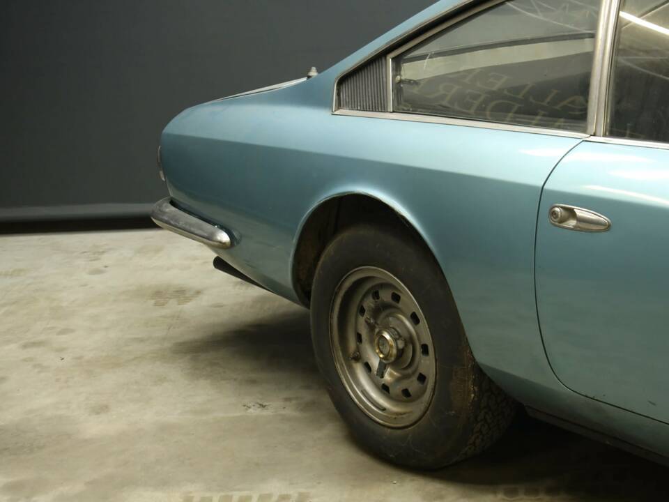 Afbeelding 31/50 van Ferrari 365 GT 2+2 (1968)