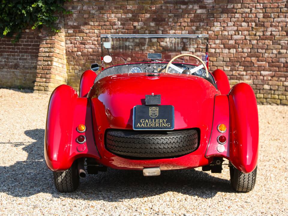 Image 31/50 of Healey Silverstone (1950)