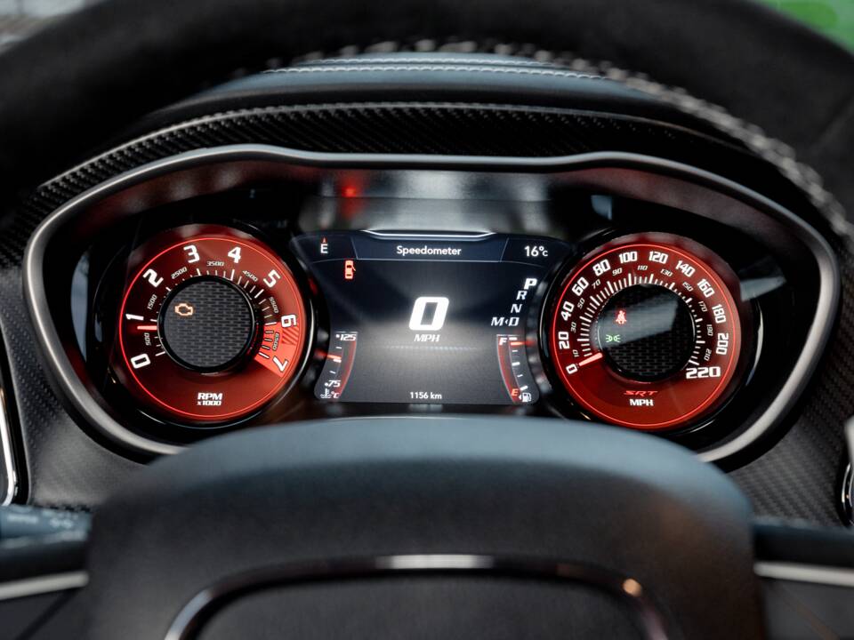 Image 69/86 of Dodge Challenger SRT "Black Ghost" (2023)