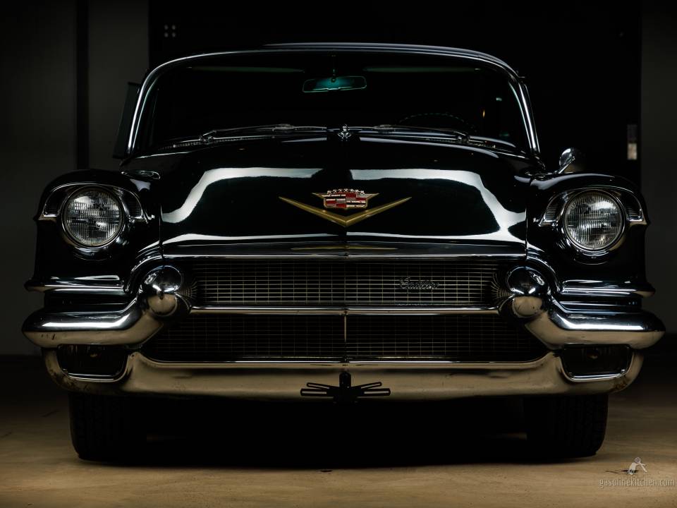 Image 20/50 of Cadillac 62 Coupe DeVille (1956)