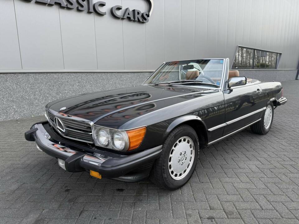 Image 1/50 de Mercedes-Benz 560 SL (1986)