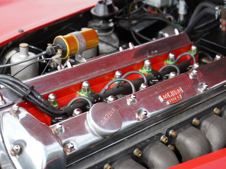 Imagen 23/51 de Jaguar XK 140 SE DHC (1957)