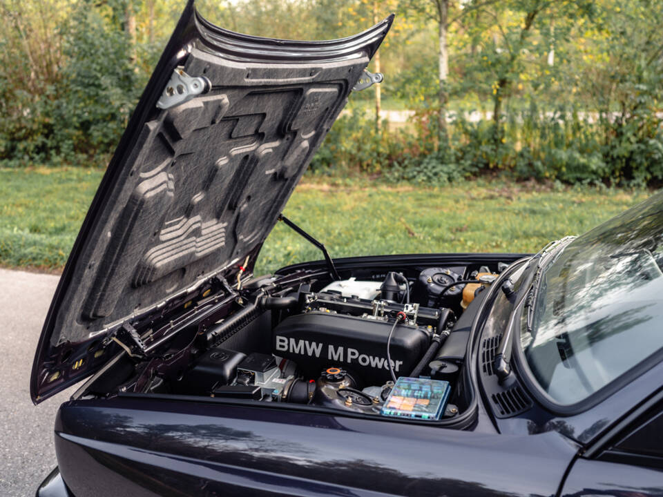 Image 46/50 de BMW M3 (1989)