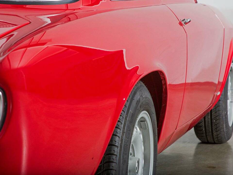Immagine 12/31 di Alfa Romeo Giulia GTA 1300 Junior (1968)