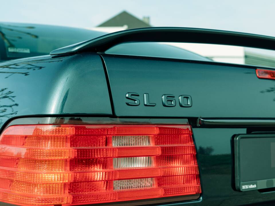 Image 11/30 of Mercedes-Benz SL 600 6.0 AMG (1996)