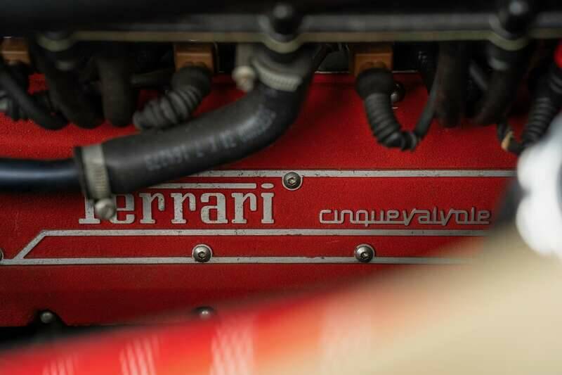 Image 24/28 of Ferrari F 355 Spider (1998)