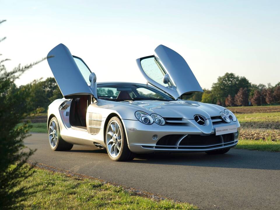 Image 7/18 de Mercedes-Benz SLR McLaren (2005)