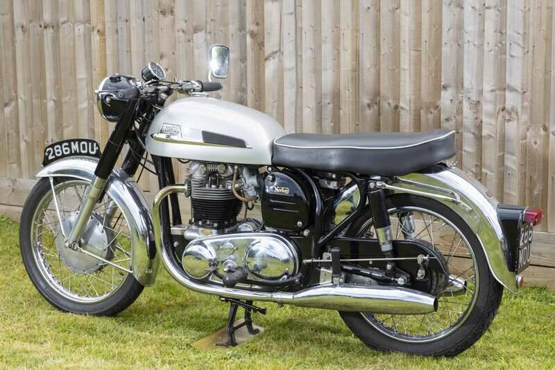 Immagine 24/39 di Norton 650 SS (1964)